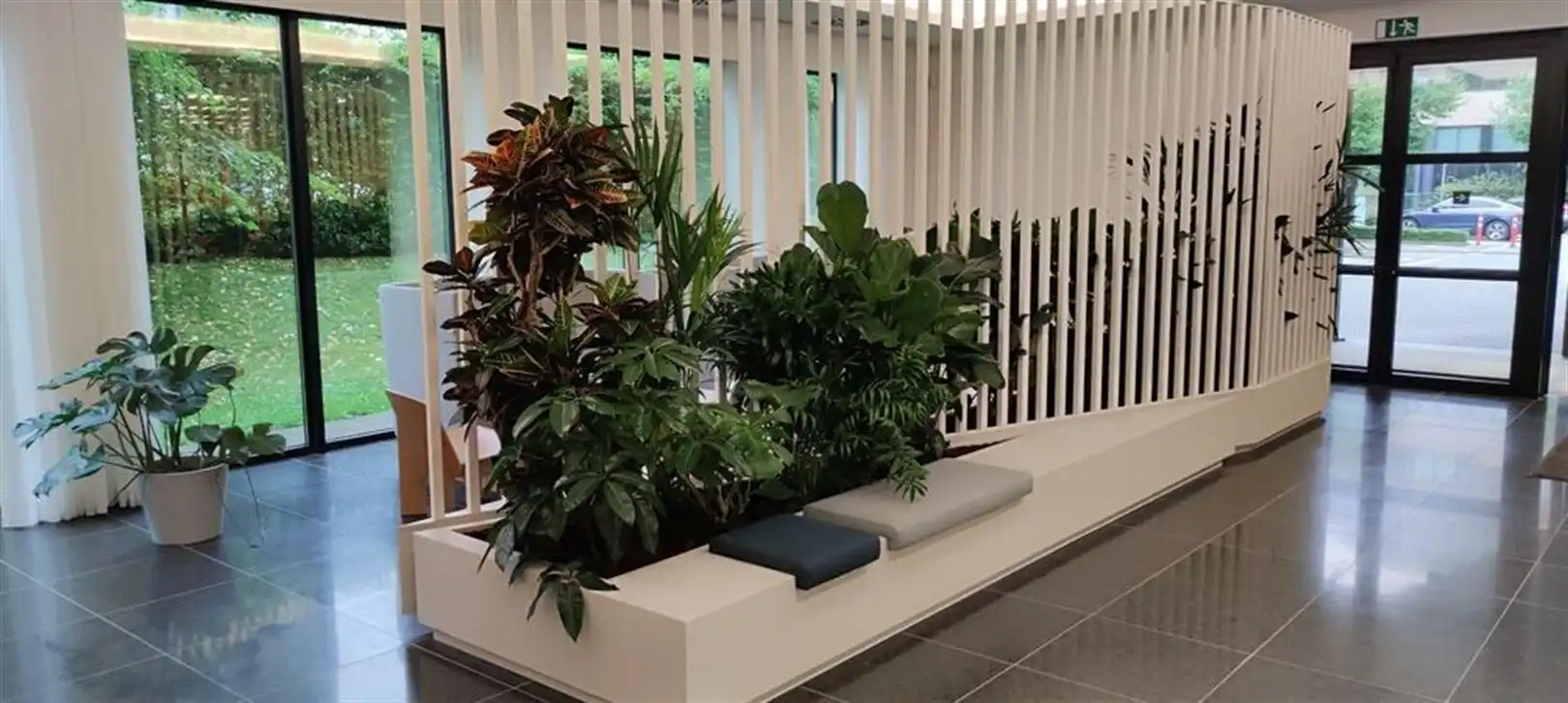 Focus Office Building, strategische ligging, 576m² en 1340m² foto 13