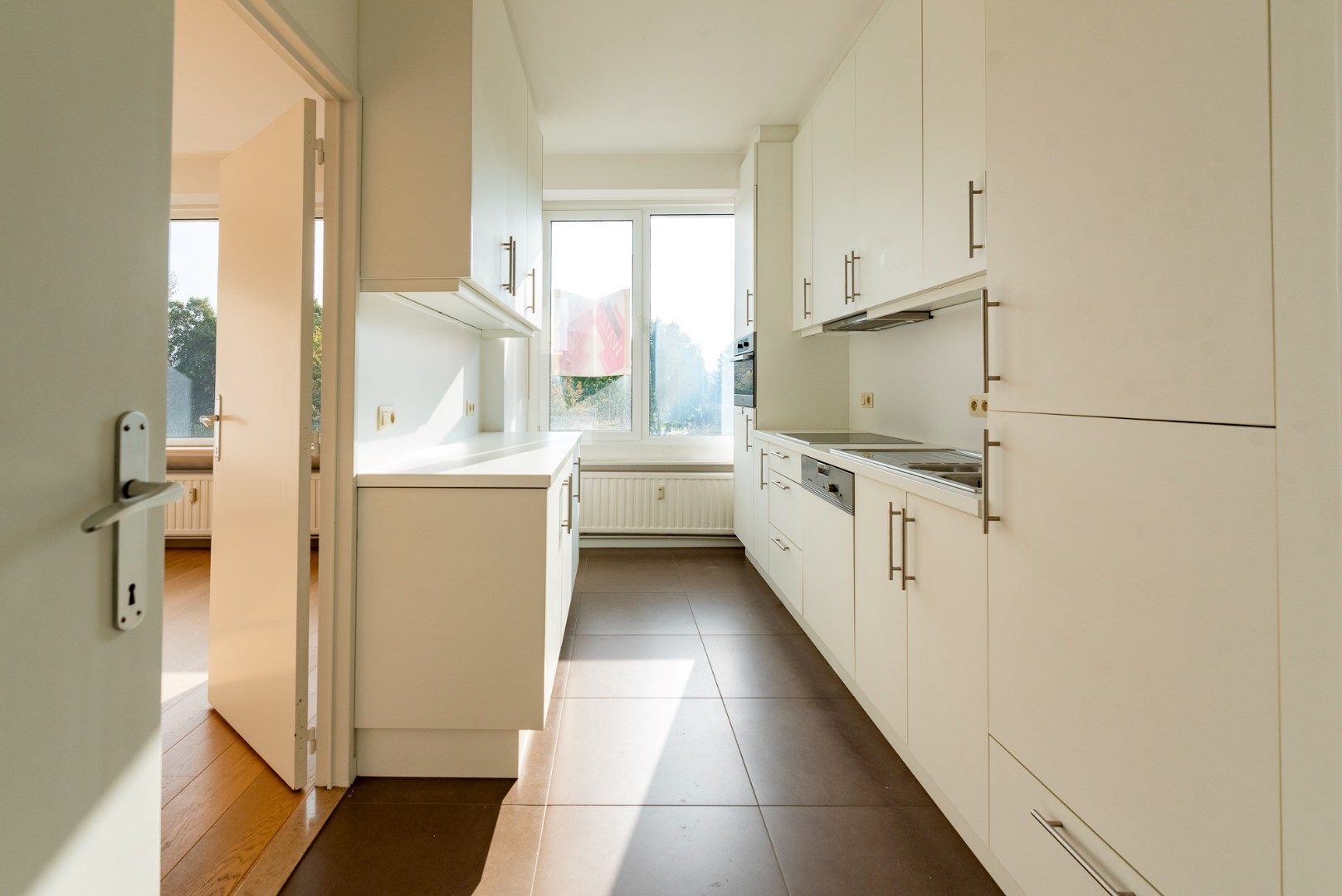 Vernieuwd appartement gelegen op de 2de verdieping van Residentie Eugène Van Marcke!  foto 19