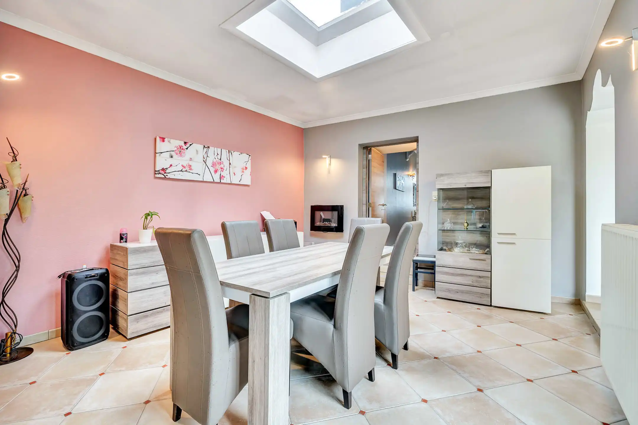 Rustieke woning op strategische ligging foto 9