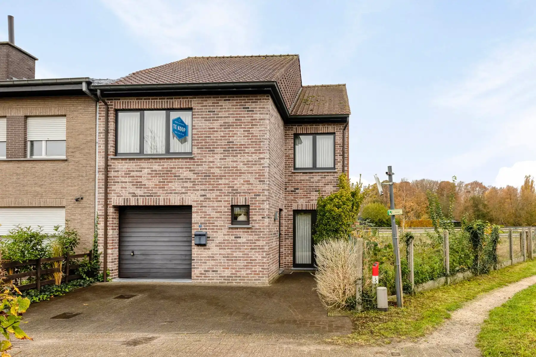 Huis te koop foto {{pictureIndex}}