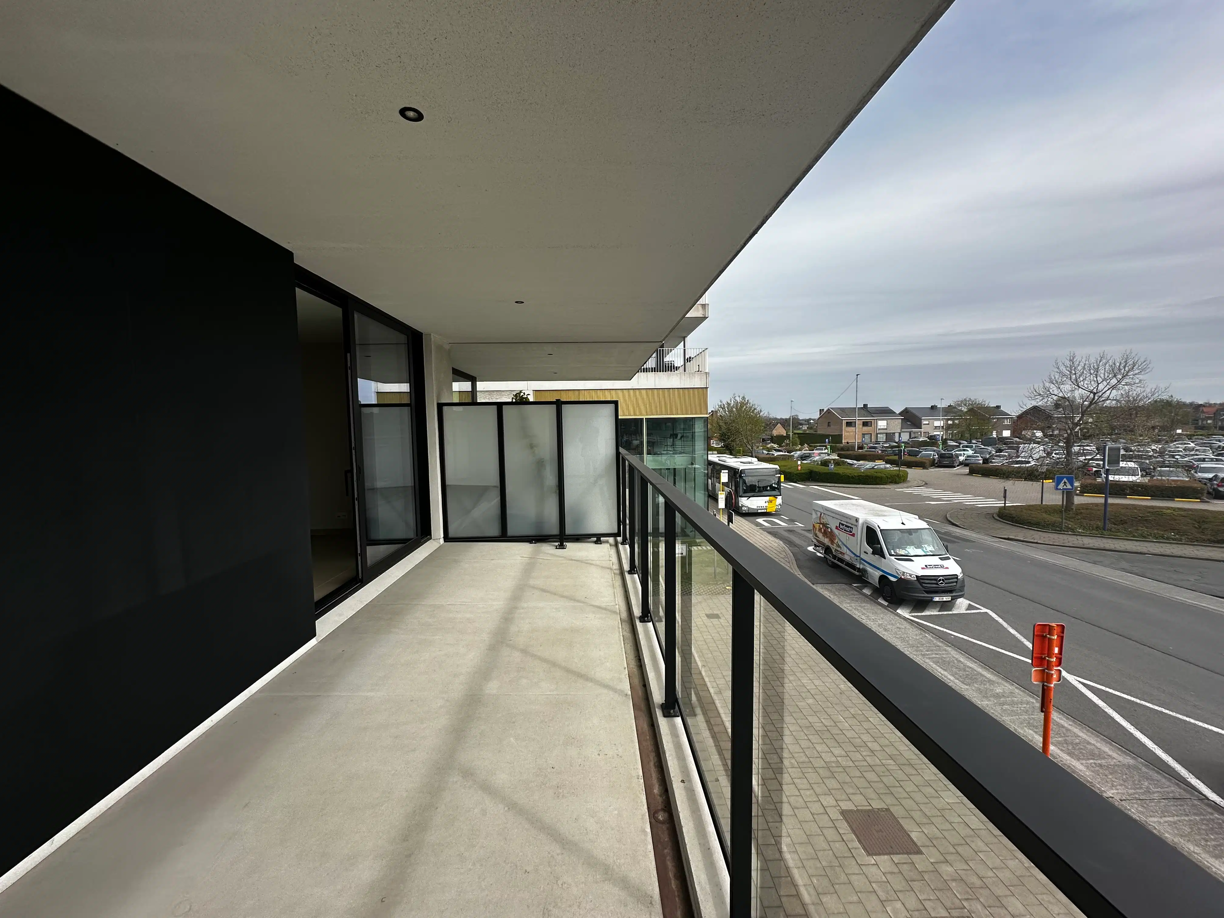 Recent één slaapkamer appartement in centrum van Aalter foto 13