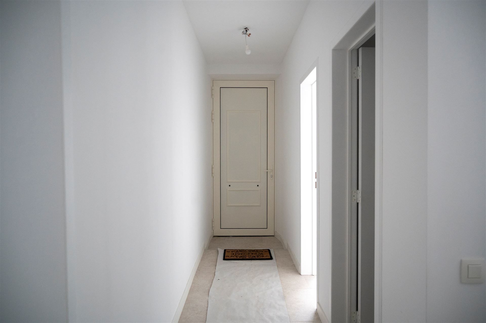 Prachtig gerenoveerde woning met tuin foto 6