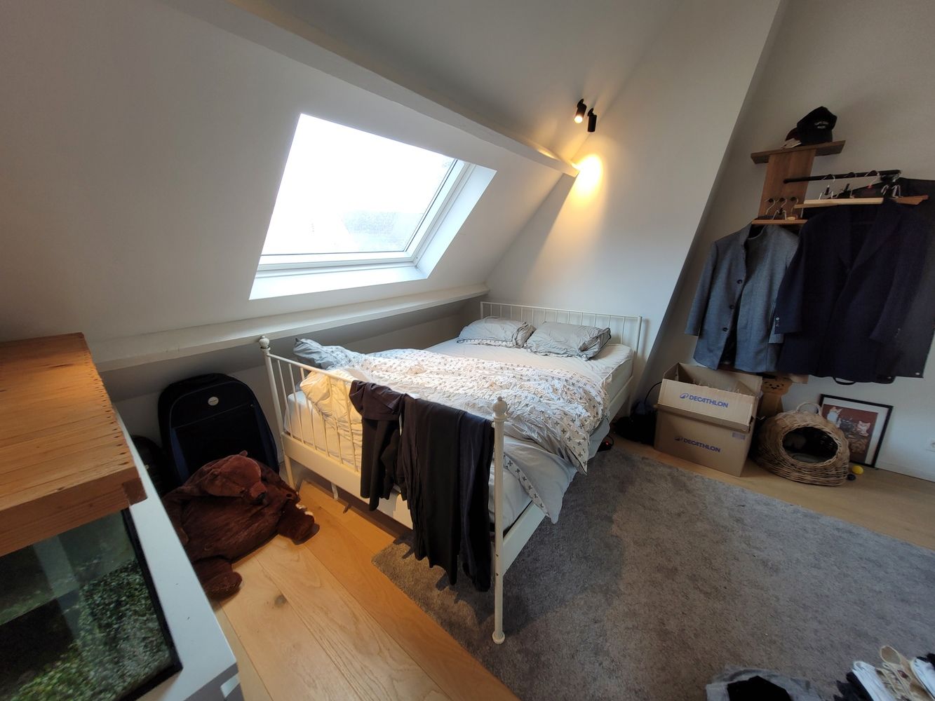 Charmante 2 slaapkamer woning in het hartje van Brugge foto 12