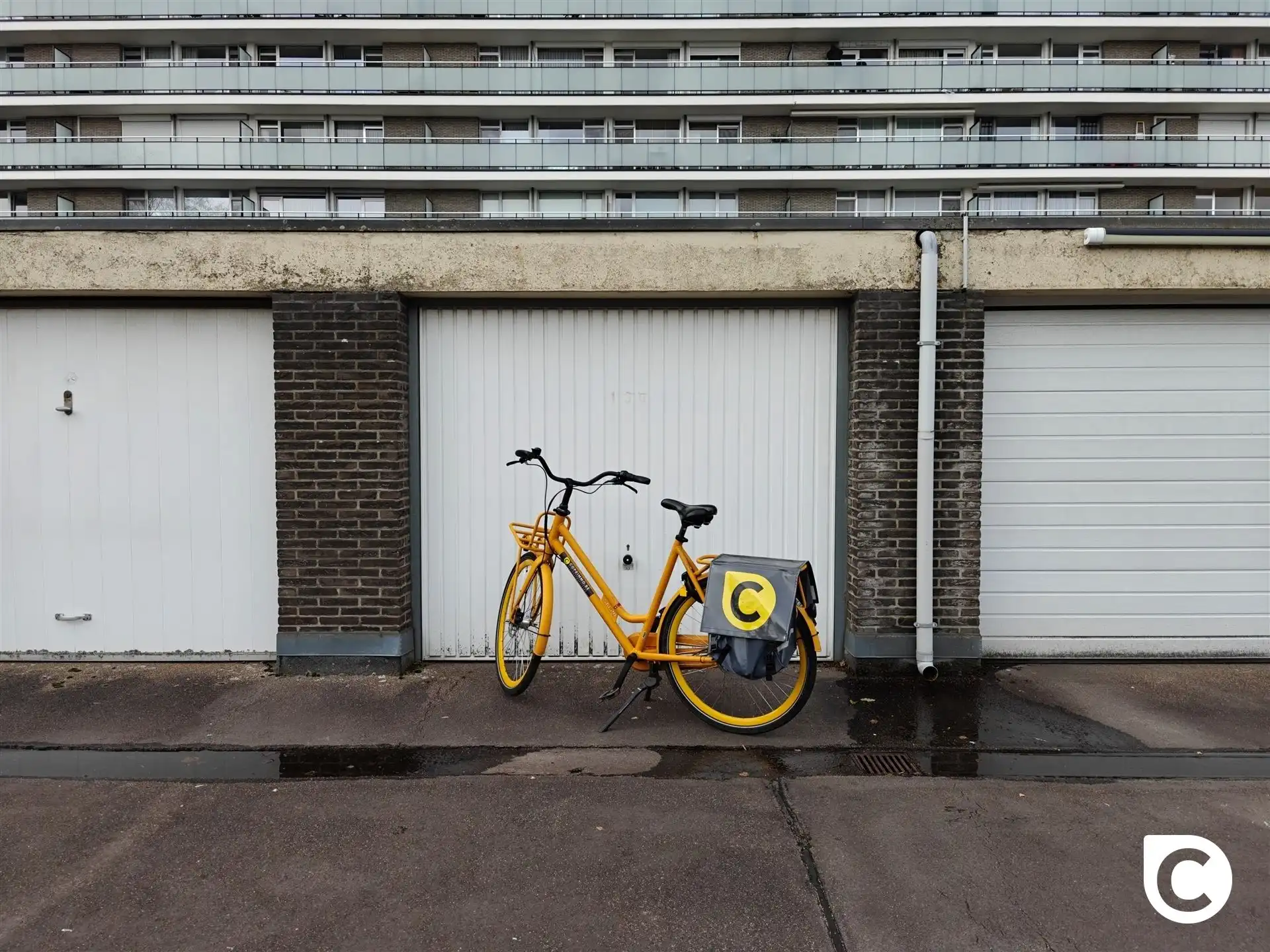 Garage te huur Fruithoflaan 13/21 - 2600 BERCHEM