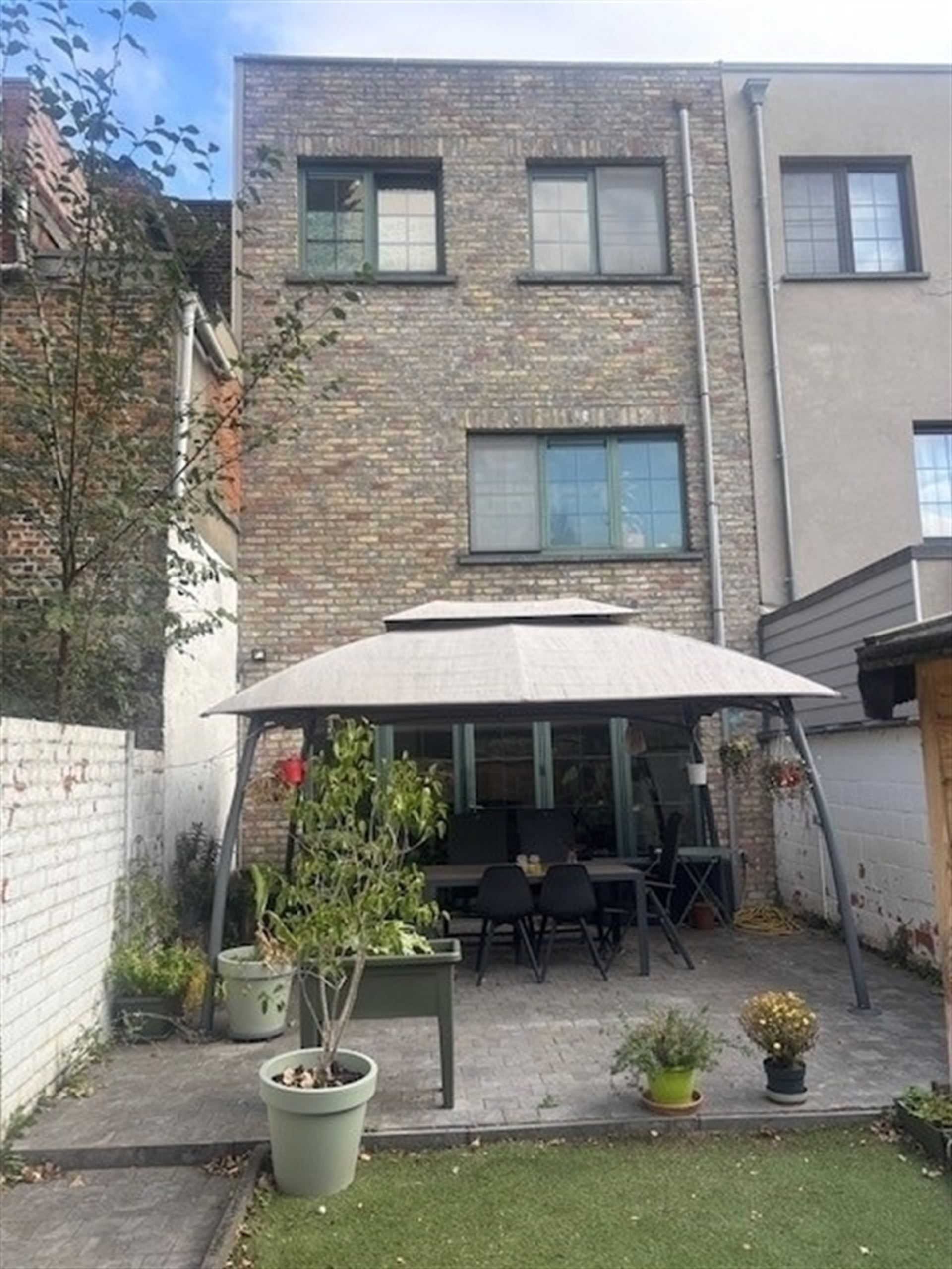 Charmante woning met gezellige tuin! foto 13