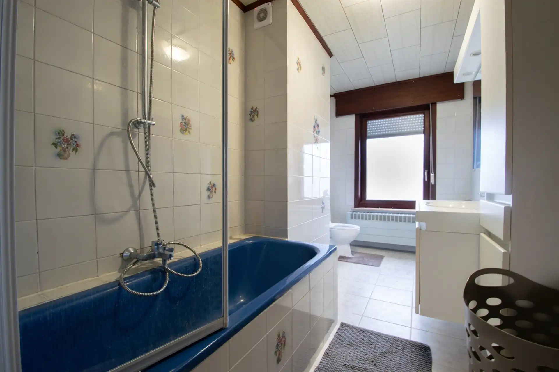 Ruime gezinswoning type bel-etage nabij centrum De Klinge foto 11