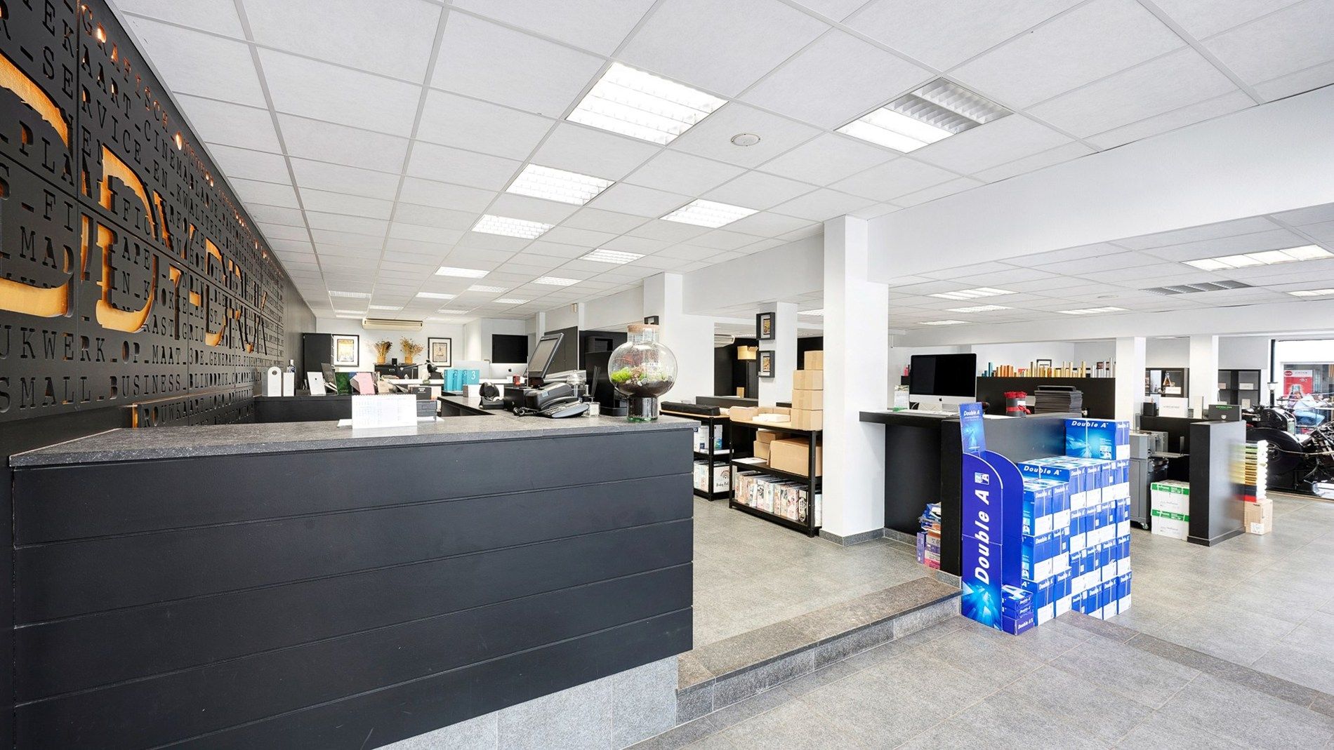 Mooi handelspand (179 m²) met brede etalage te Heist foto 7