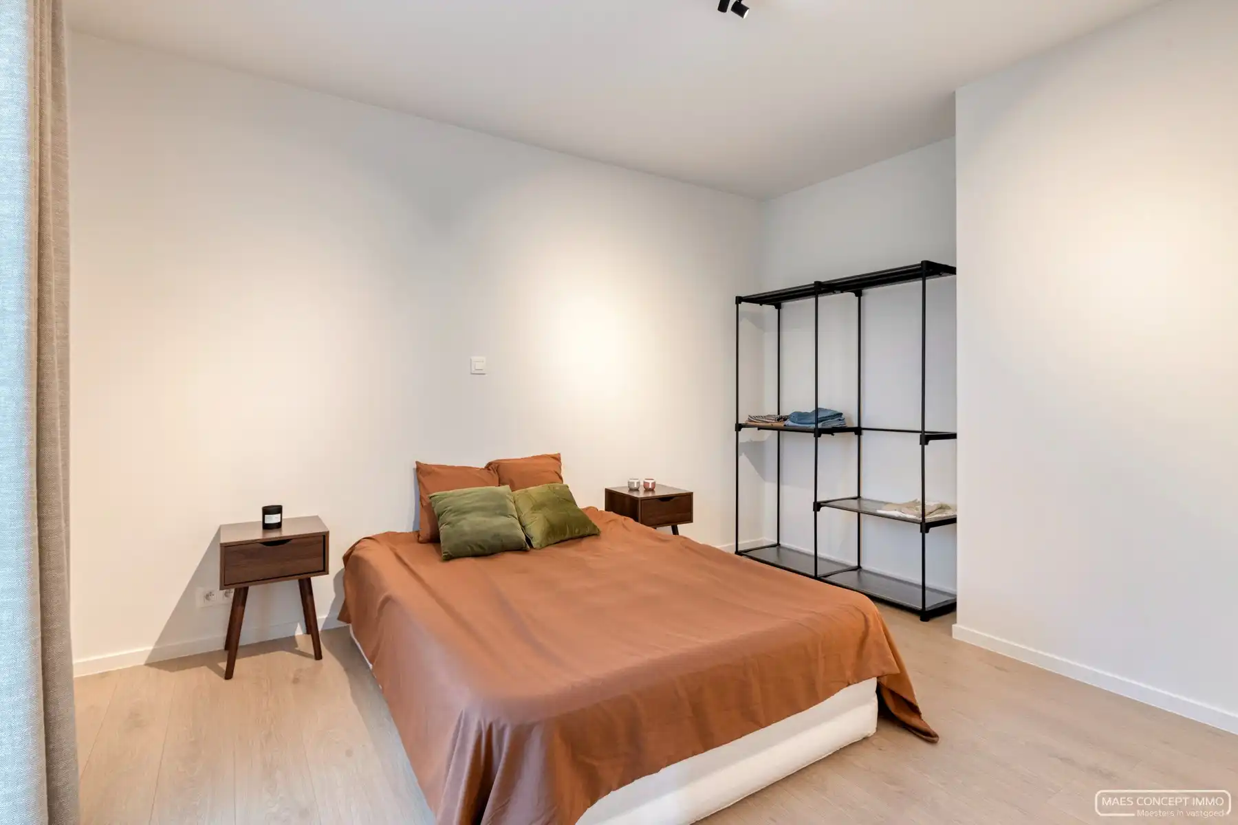 Lichtrijk tweeslaapkamerappartement in centrum Anzegem foto 4