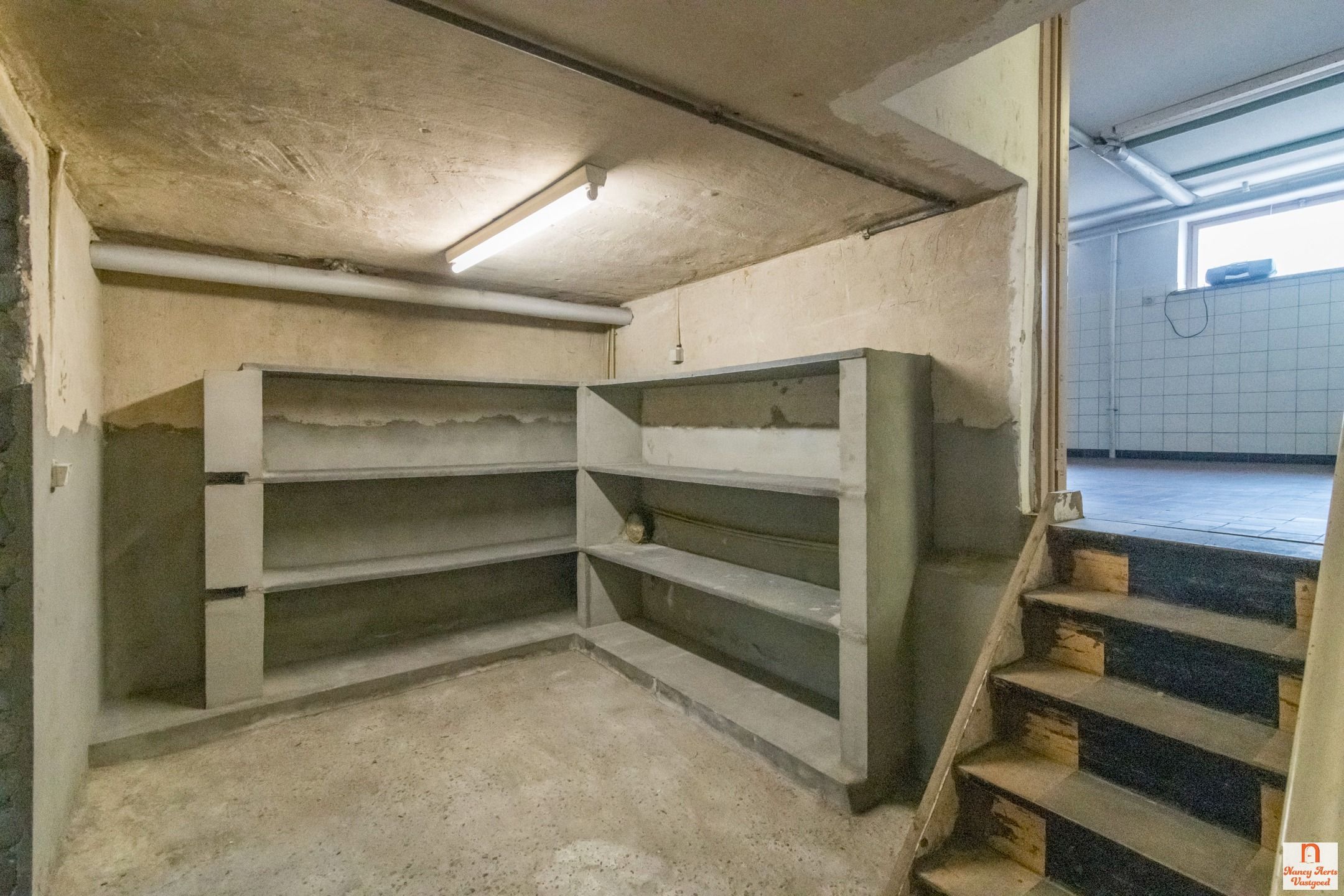 Split-level woning met grote tuin en vrij uitzicht foto 66