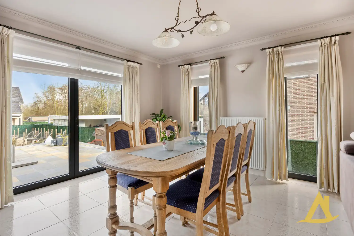 PRACHTIGE WONING IN LANDELIJKE STIJL TE LOKSBERGEN! foto 7