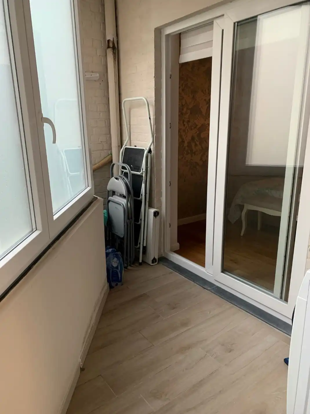 Gemeubeld tweeslaapkamerappartement met terras vlak aan de Zeedijk Oostende foto 18