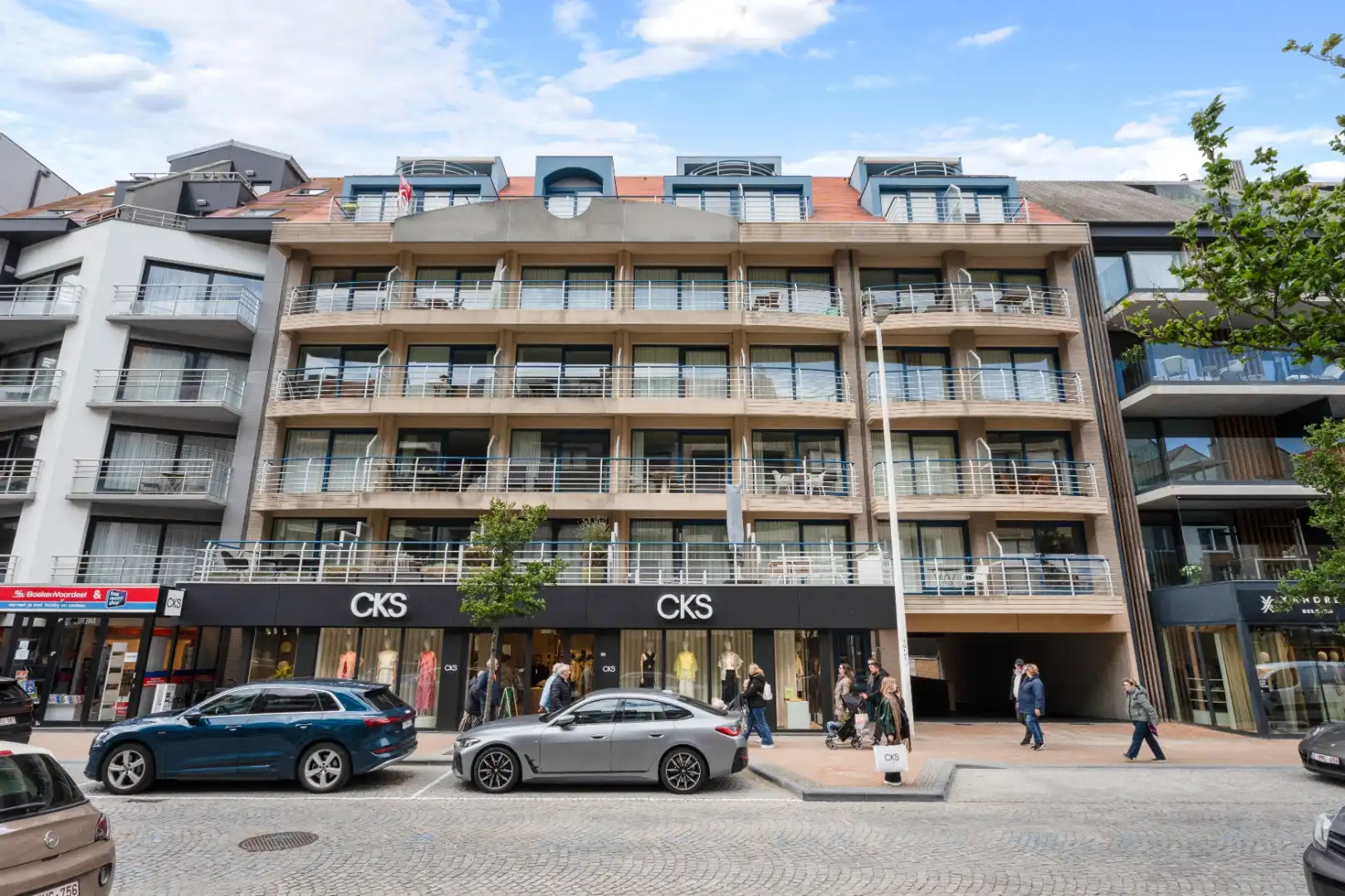 Studio met zuidgericht terras in de winkelstraat van Nieuwpoort. foto 9