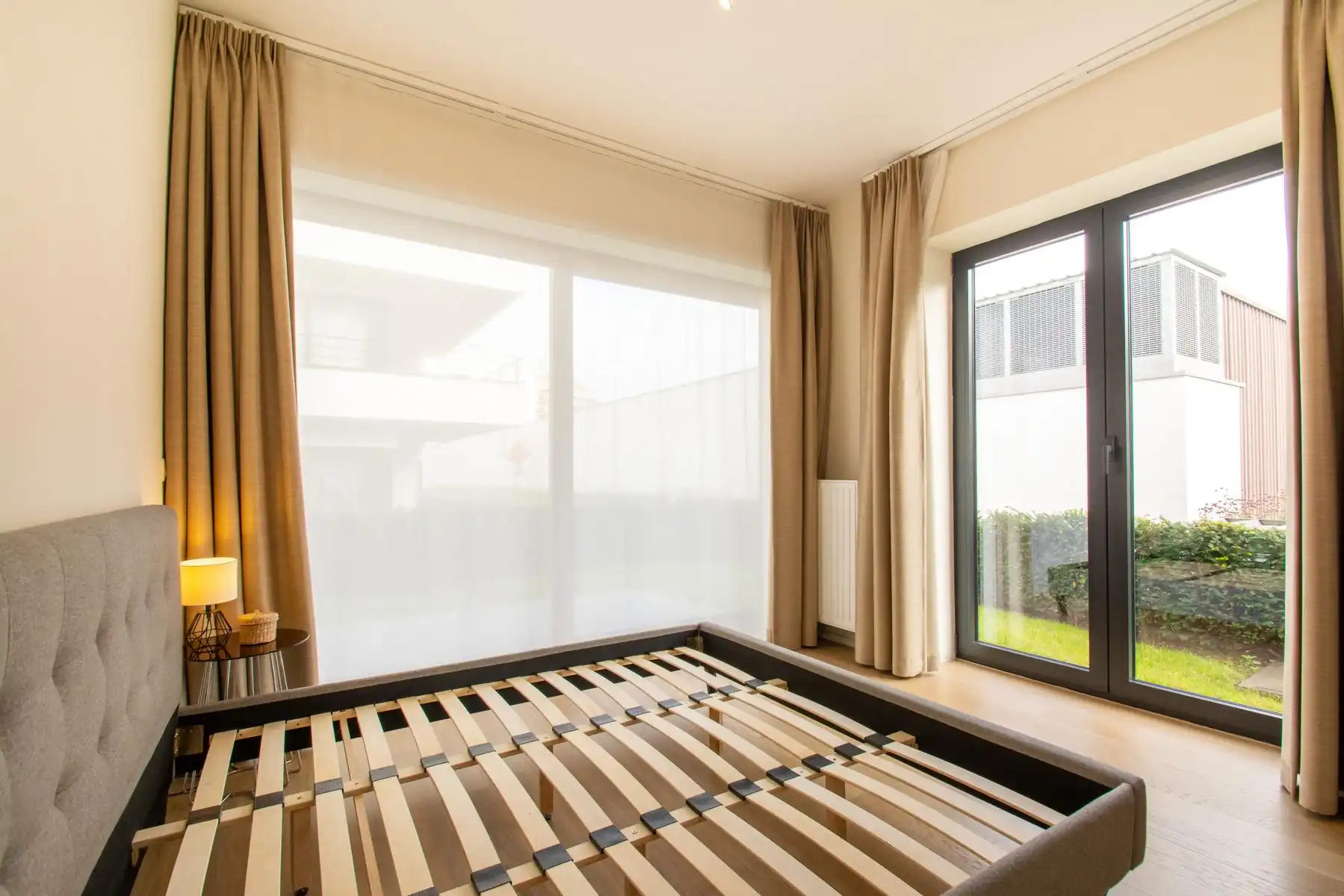 LICHTRIJK - 2k appartement met terras en tuin (NAVO area) foto 9