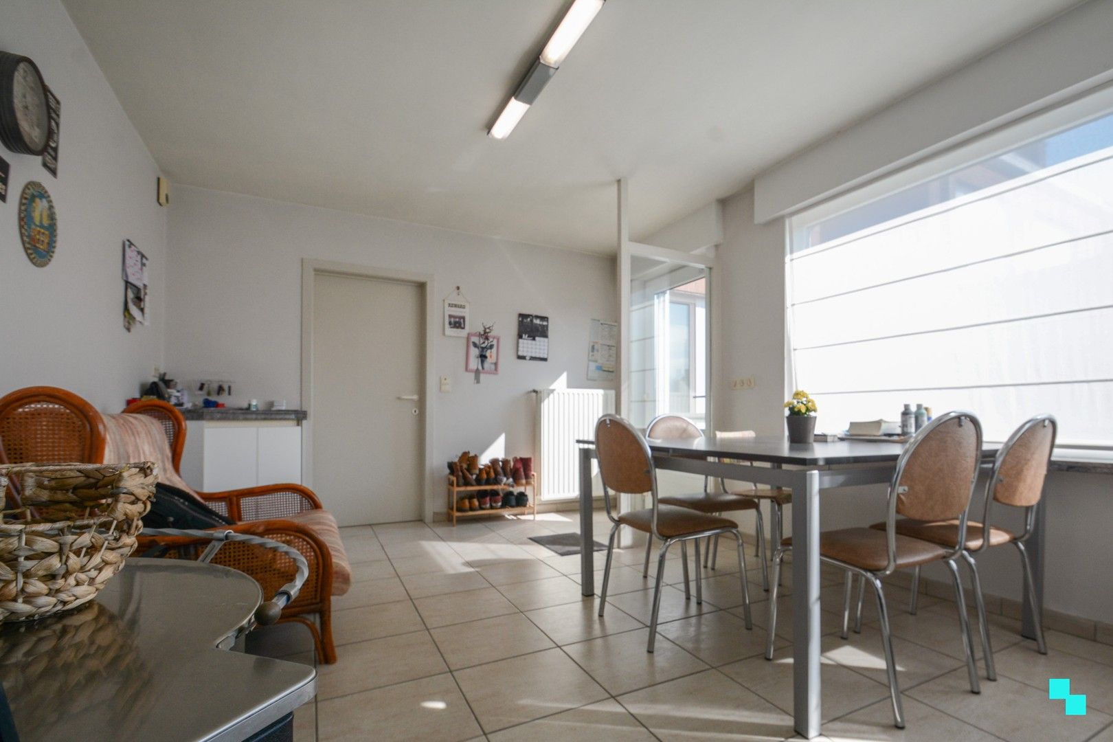 Instapklare woning met optioneel magazijn te Emelgem foto 10