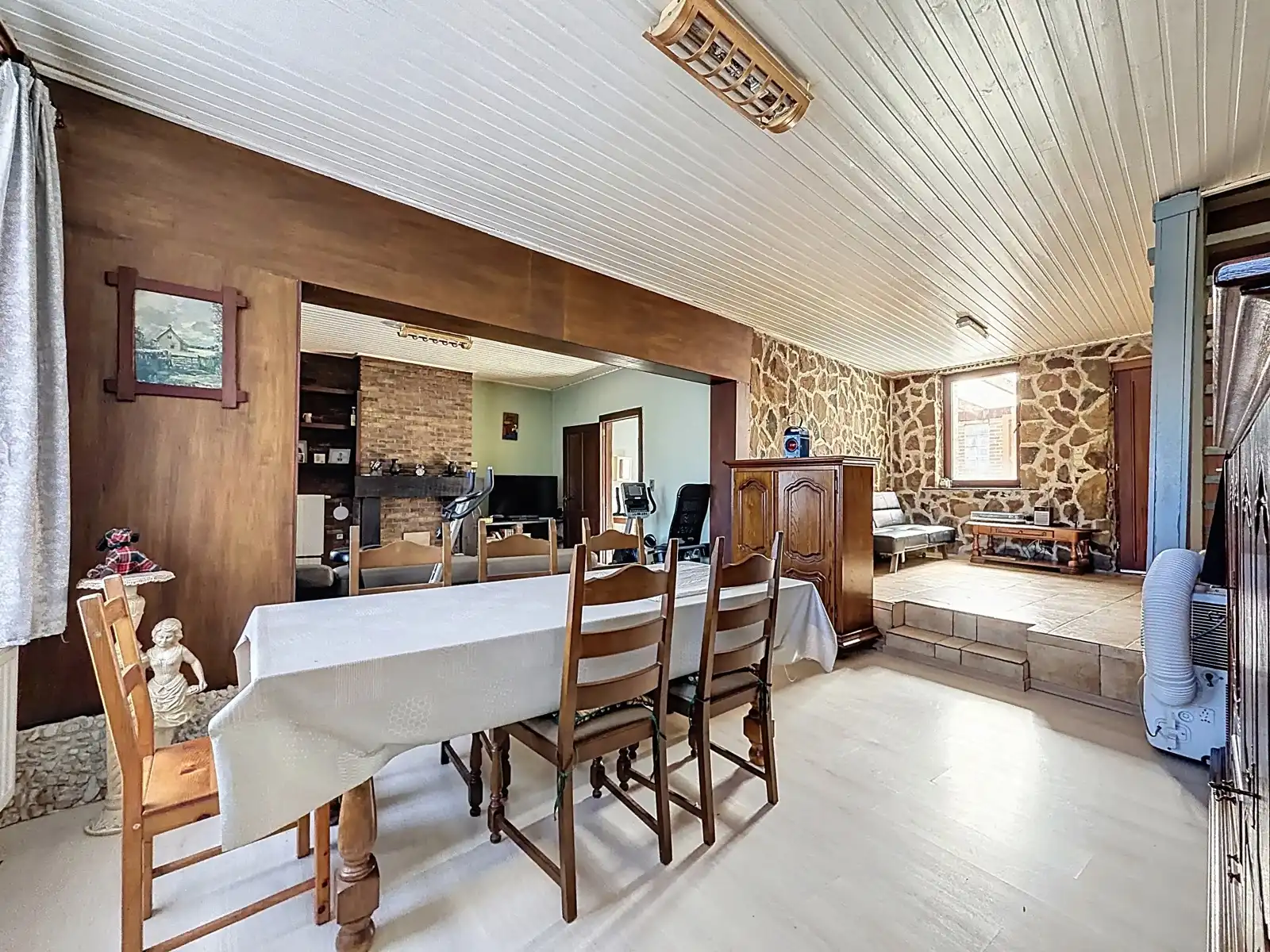 Ruime HOB met véél potentieel, 3 SLPK, Tuin én garage! foto 3