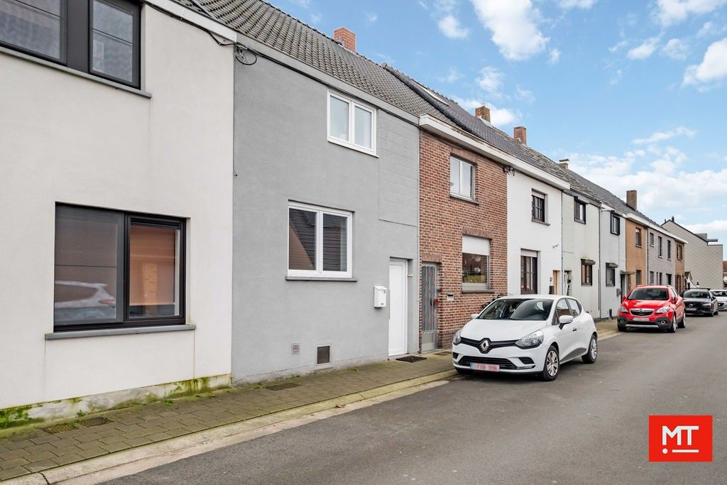 Verhuurde instapklare woning (2016) met 2 slaapkamers en Zuidgerichte stadstuin in het centrum van Ieper foto 15