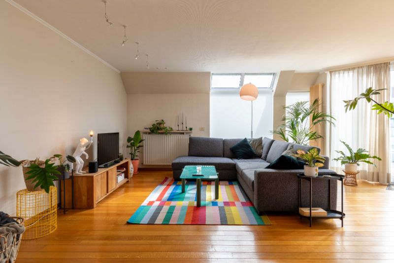 Exclusieve duplex met 2 slaapkamers in hartje van Roeselare. foto 7