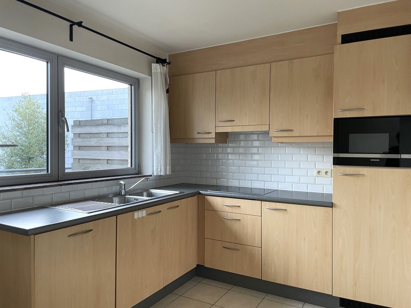 Duplex appartement met vide en groot zonnig terras foto 4