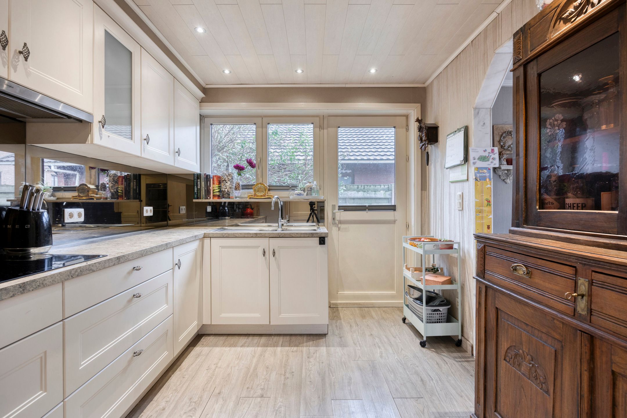 Rustig gelegen gelijkvloerse open bebouwing op 10a te Linden foto 8