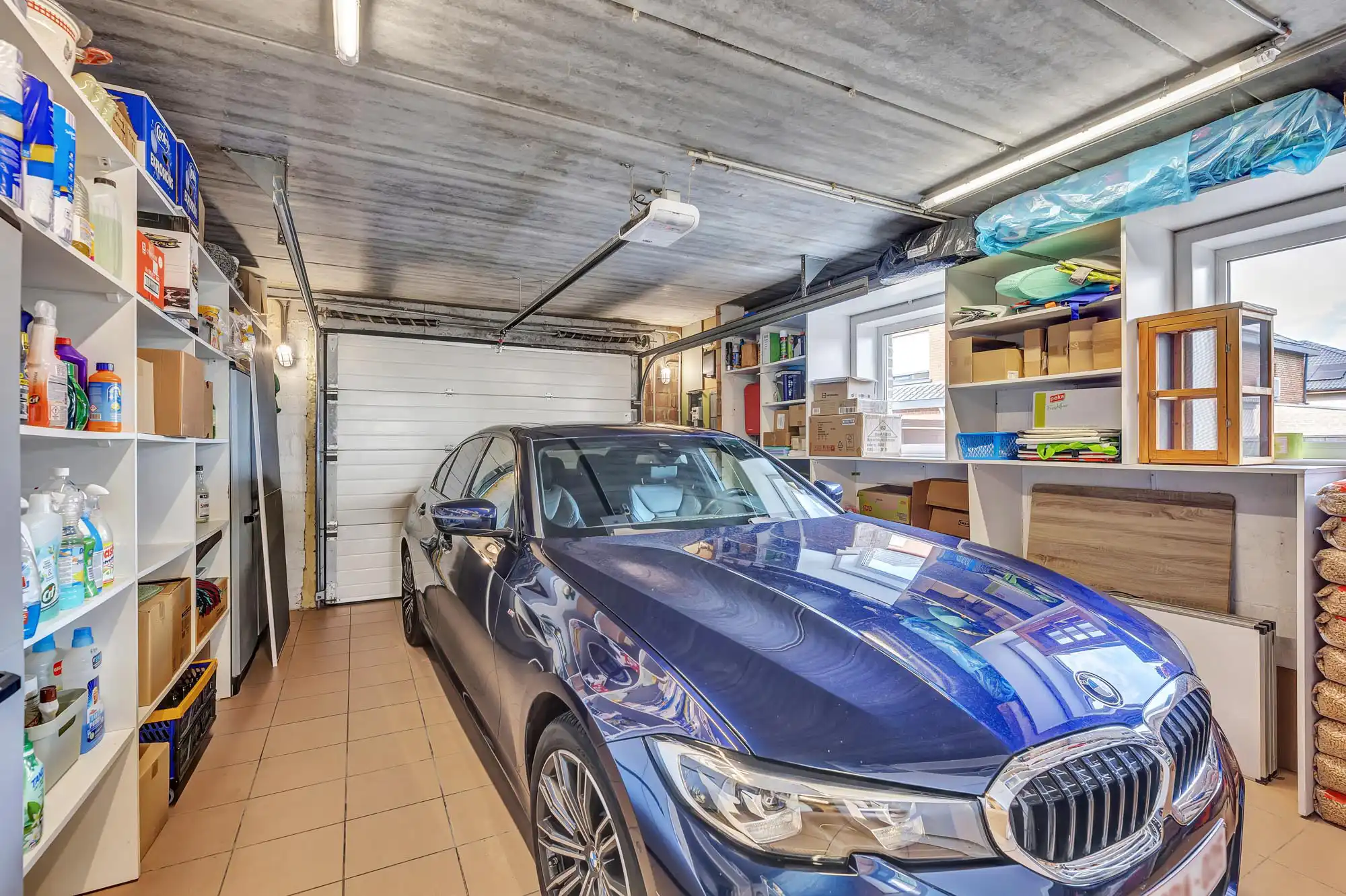 Goed onderhouden villa op groot perceel met 4 slaapkamers foto 24