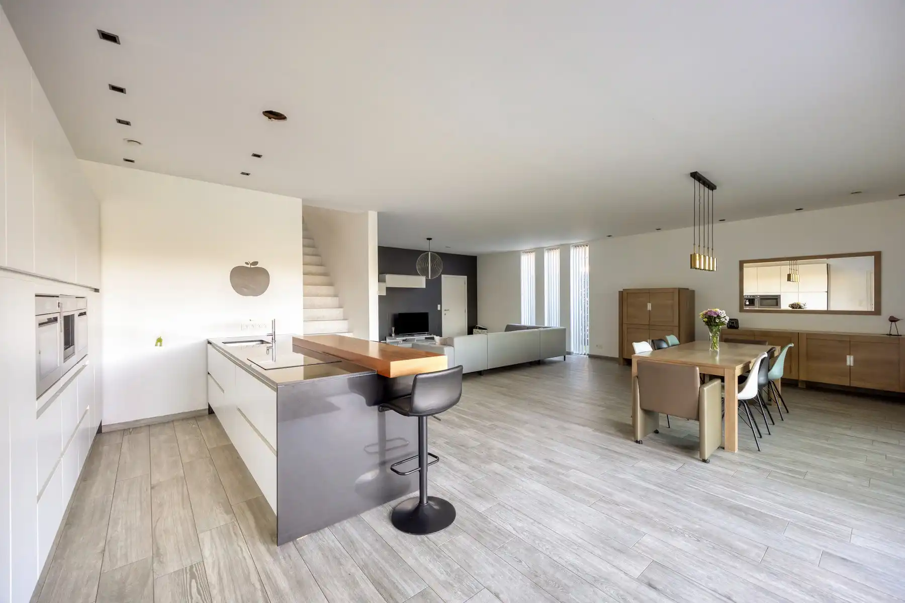 Instapklare, luxueuze woning met praktijkruimte foto 11