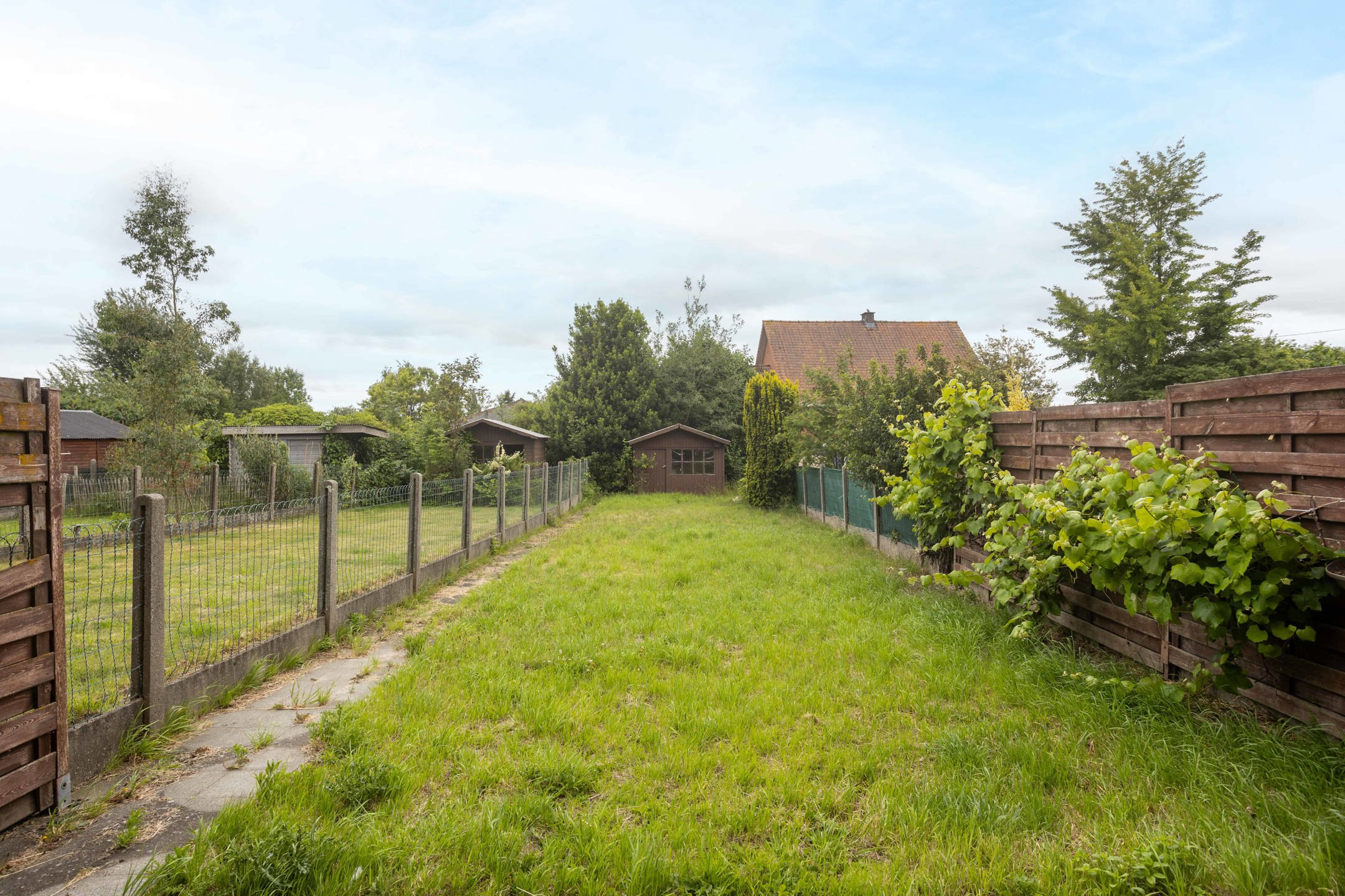 Ruime en degelijke bel-étage met grote zuidgerichte tuin. foto 25