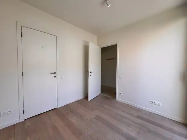 STAPELWONING met GARAGE te BRUGGE foto 5
