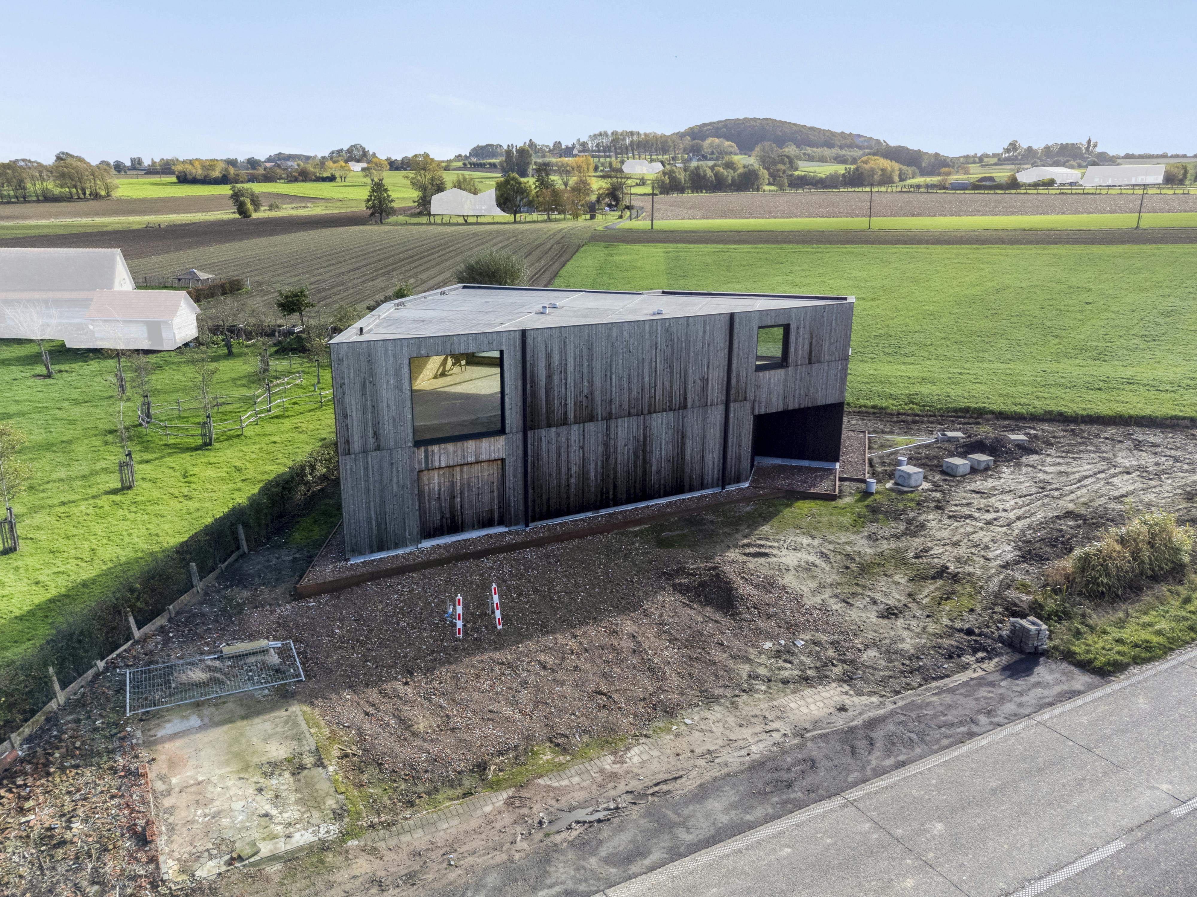 Moderne houtskeletwoning met panoramisch uitzicht foto 10