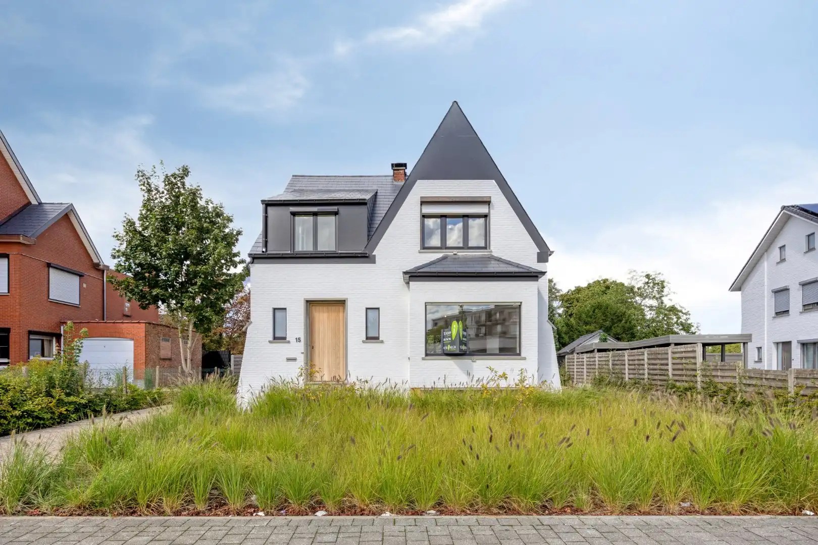 Gerenoveerde woning met 3 slpks, ruime tuin en inpandige garage in Tessenderlo-Ham ! foto 26