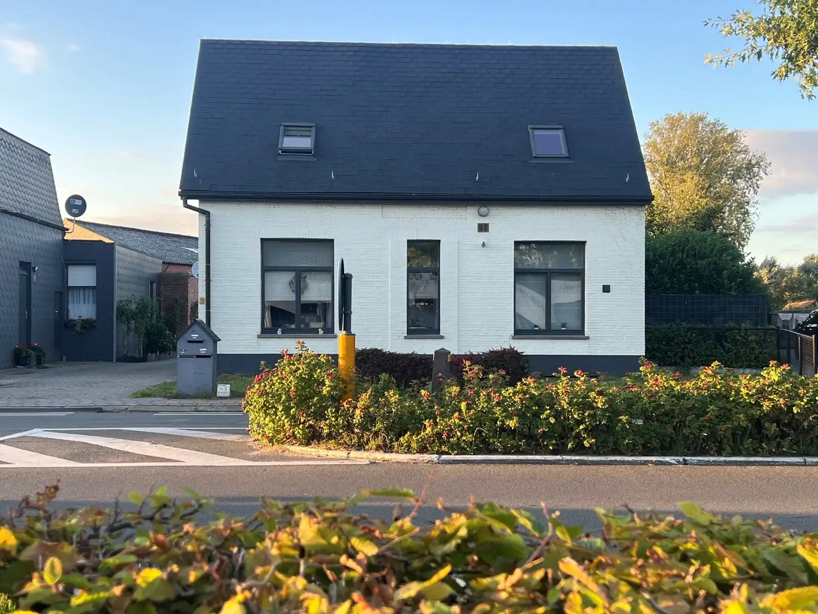 Hoofdfoto van de publicatie: Vrijstaande woning op een mooi perceel van 944 m².