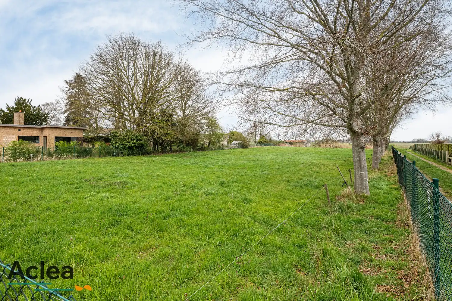 Bouwgrond voor halfopen bebouwing in het centrum foto 5