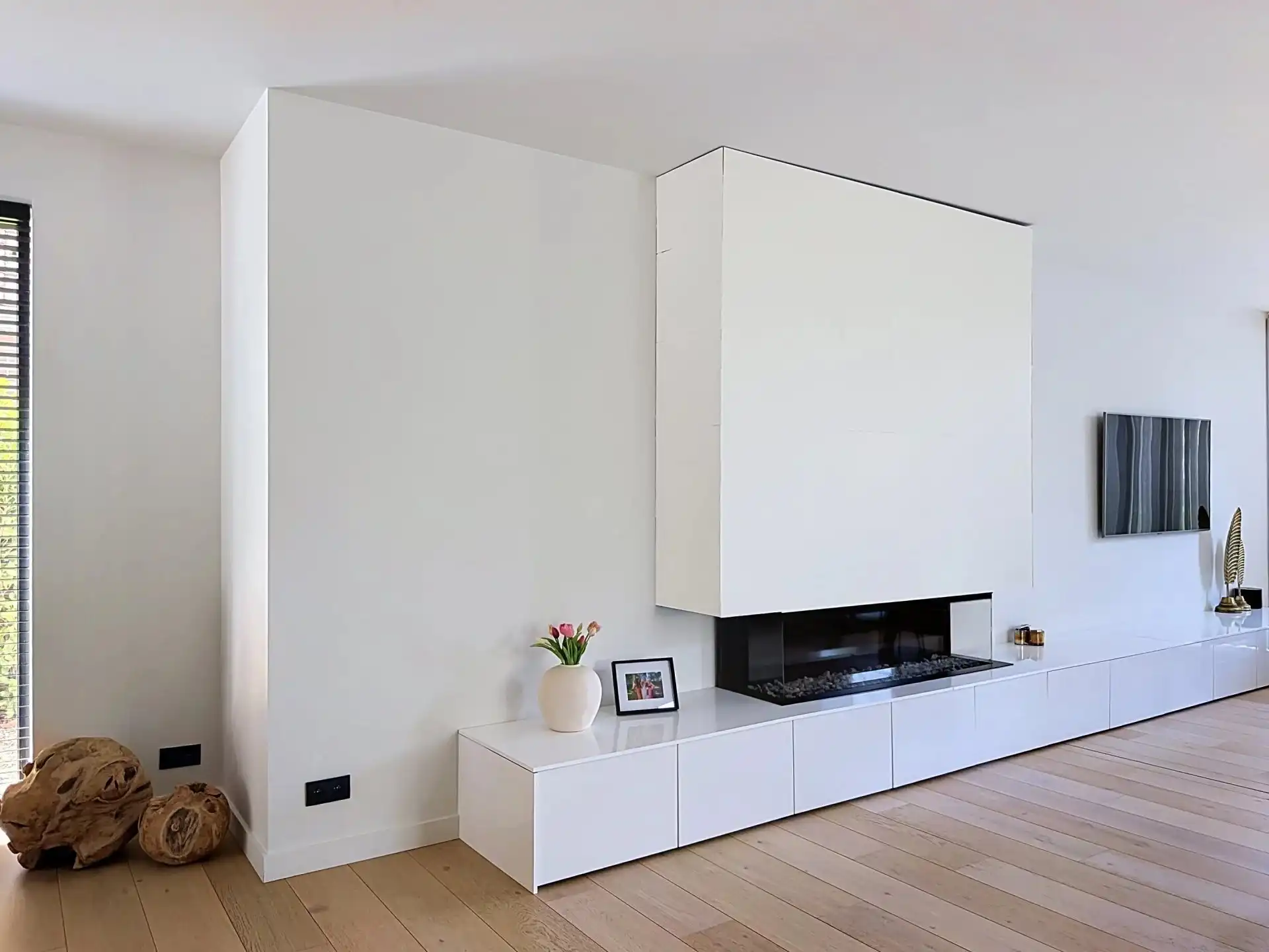 Zeer ruime villa voorzien van alle luxe met 3, mogelijk 5 slaapkamers en 2 badkamers foto 10