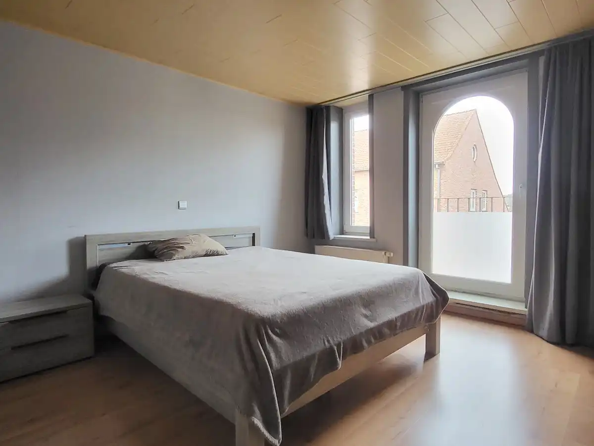 Beselare - Investeringspand met kantoorruimte en 2 verhuurde appartementen foto 13