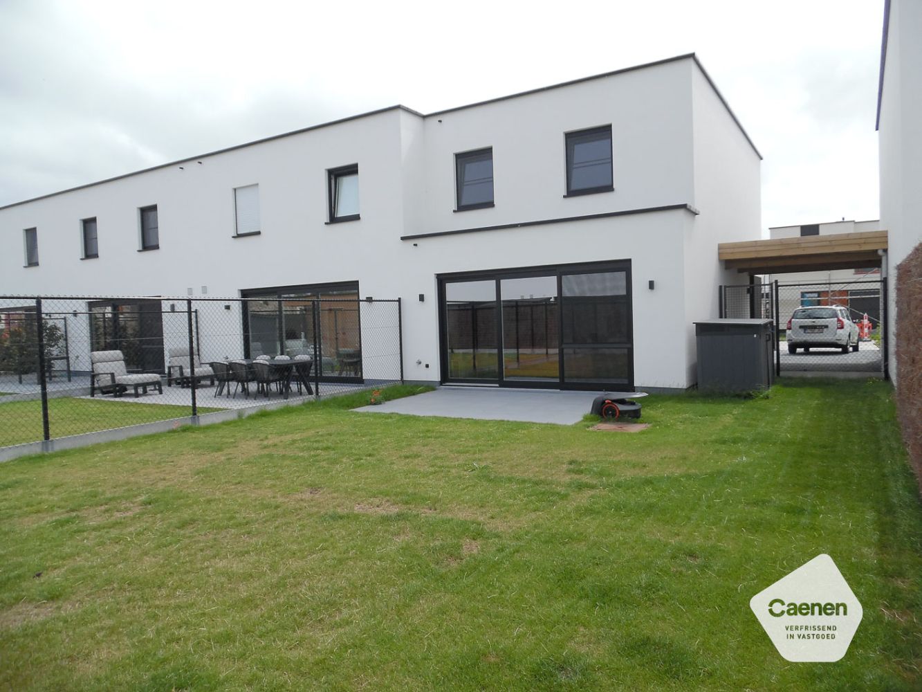 Prachtige instapklare nieuwbouw woning te huur foto {{pictureIndex}}