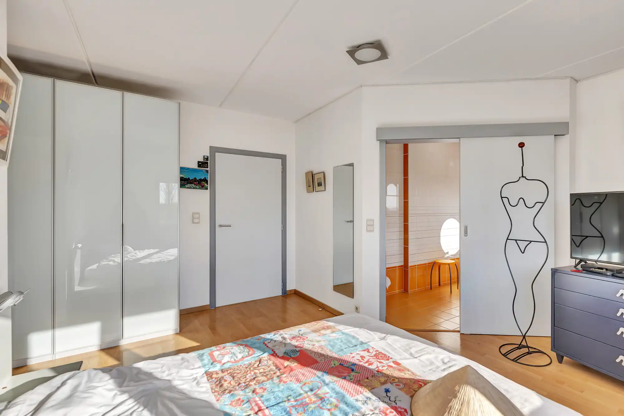 Atypische woning met prachtig zicht te Roosdaal foto 6