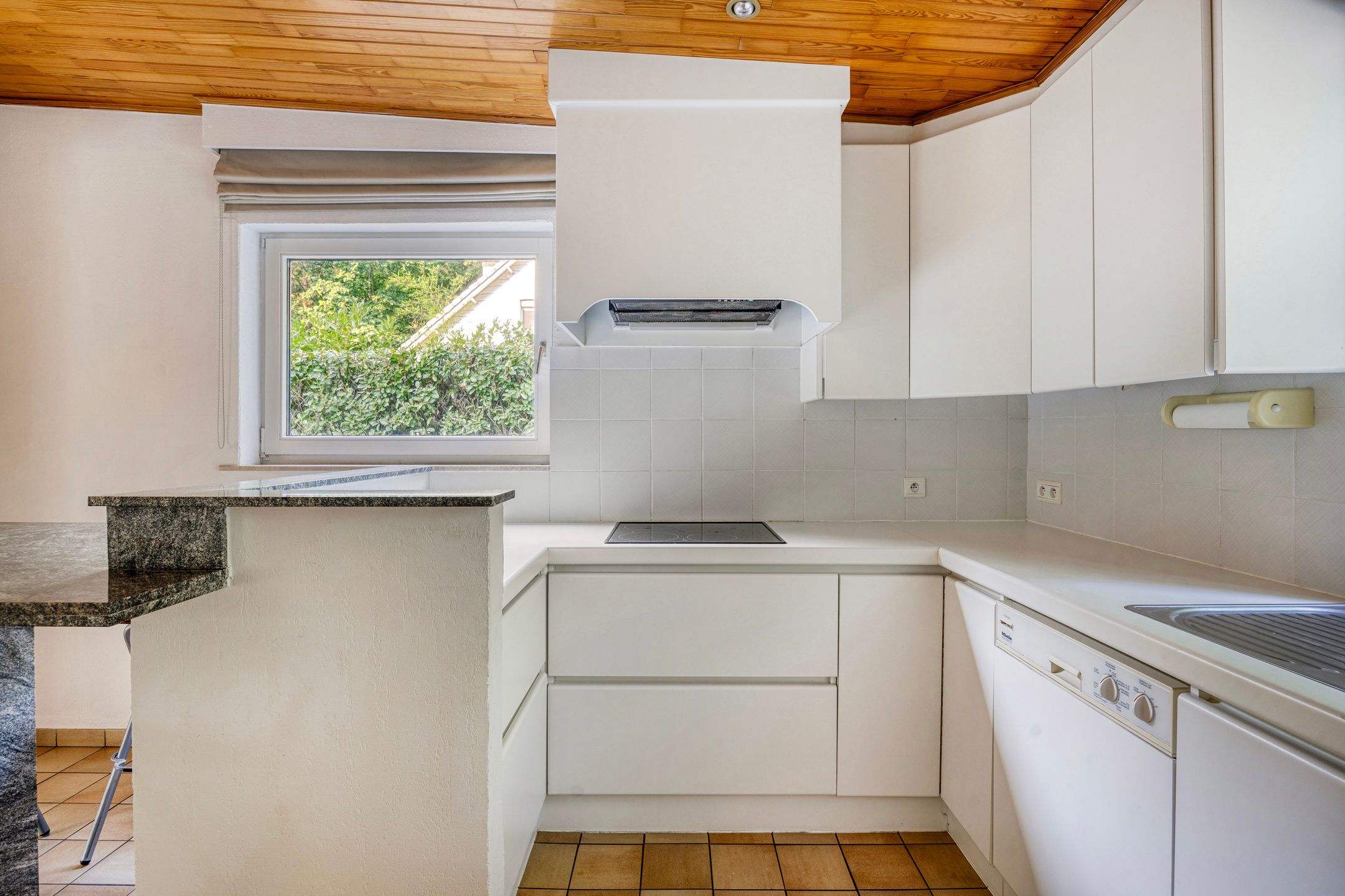 Woning met enorm potentieel te Heikant-Rotselaar foto 8
