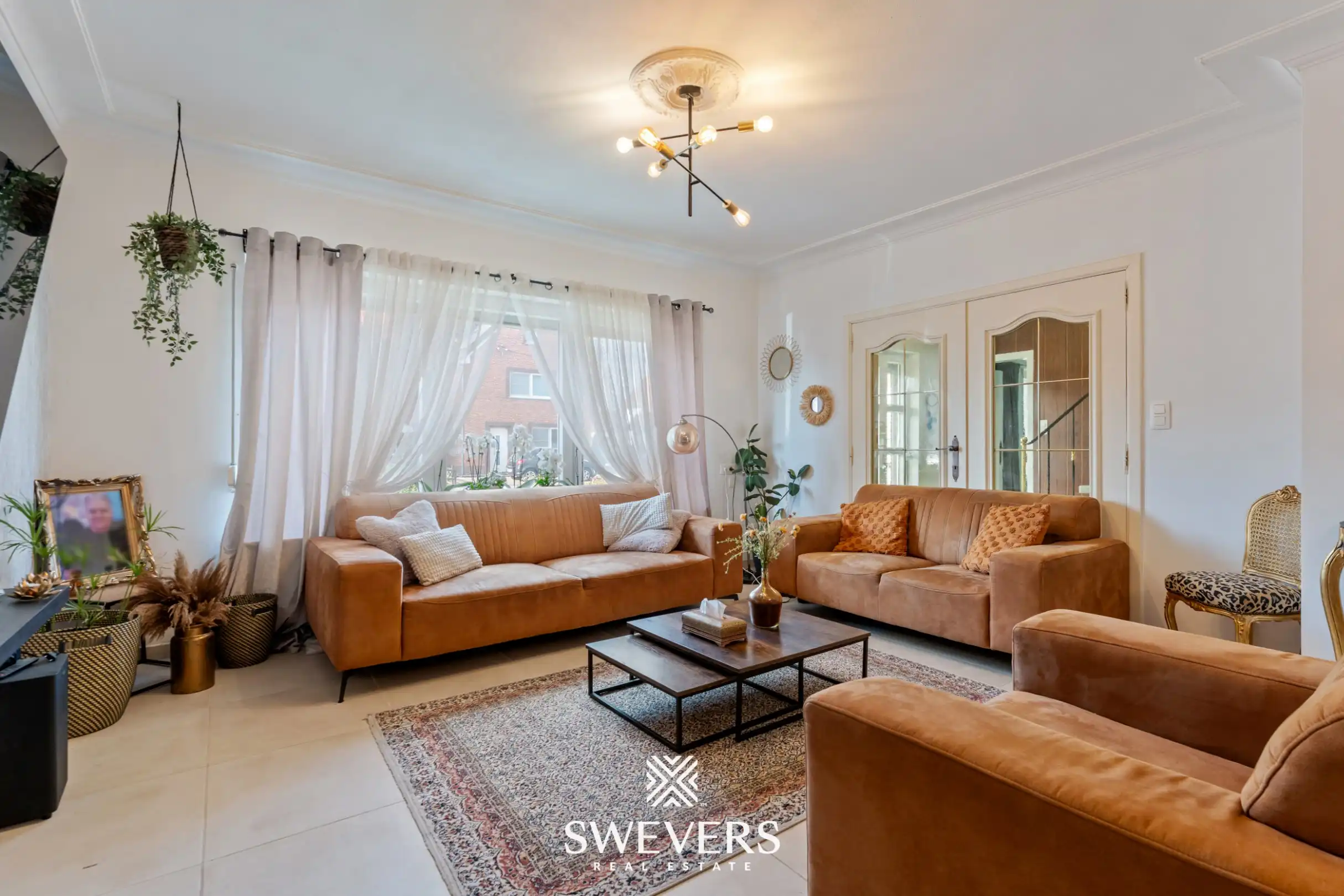 Instapklare, energiezuinige gezinswoning met 5 slaapkamers in rustige buurt van Alken foto 3