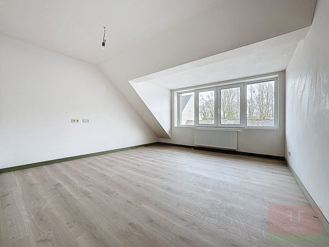 Handelspand met ruime duplex loft en grote Zuidgerichte tuin foto 8