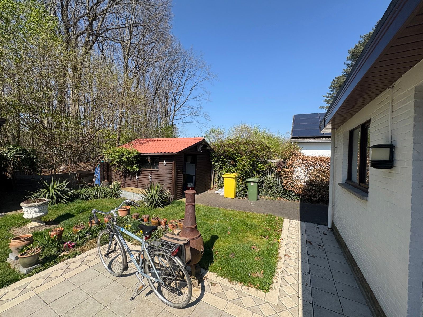 Halfopen bebouwing, zeer rustig gelegen, met o.a. 2 slpks foto 11