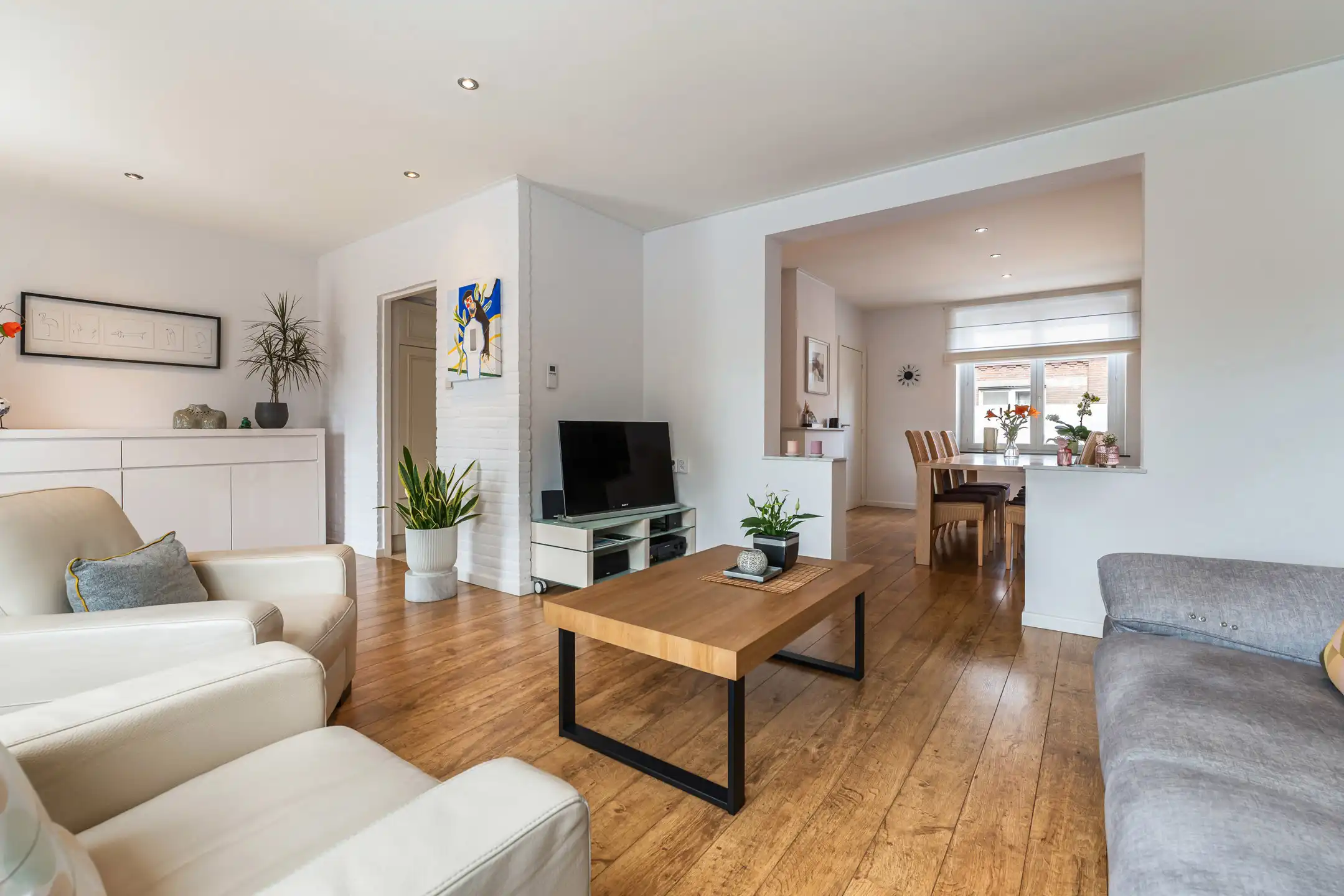 Karaktervolle woning met prachtige koer te Zussen foto 12