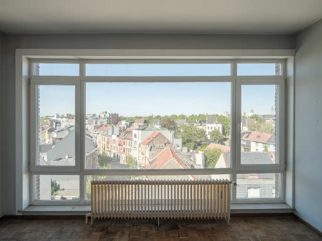 Appartement met panoramisch stadszicht op toplocatie nabij de Coupure foto 7