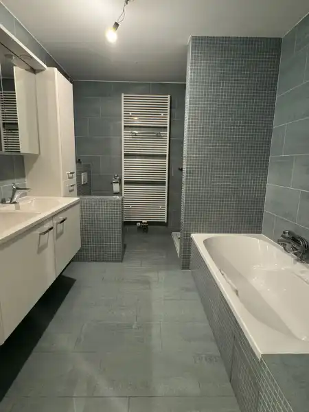 Gelijkvloers appartement met 2 slaapkamers foto 21