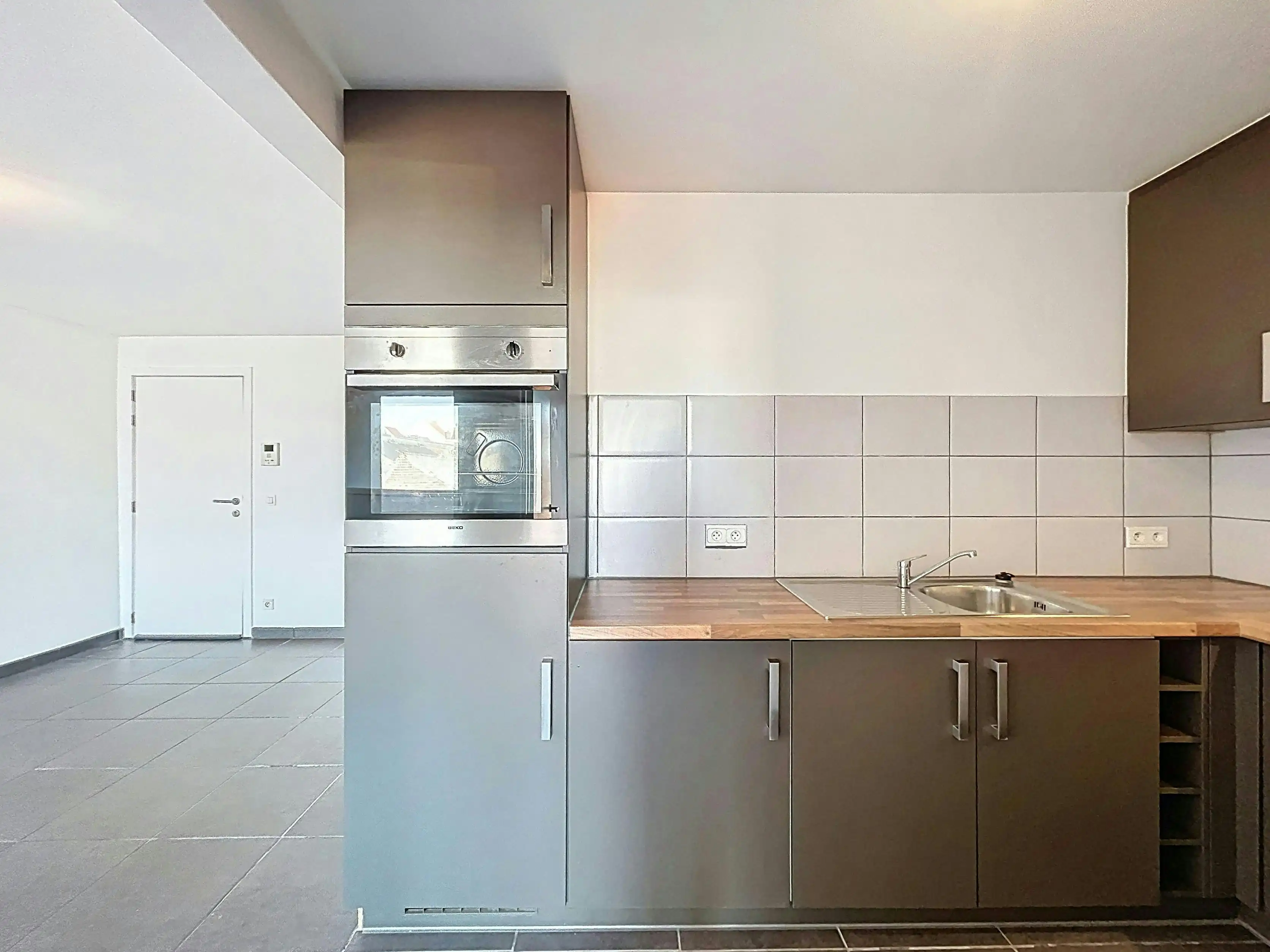 Ideaal starters of investeringsappartement te Kortrijk foto 5