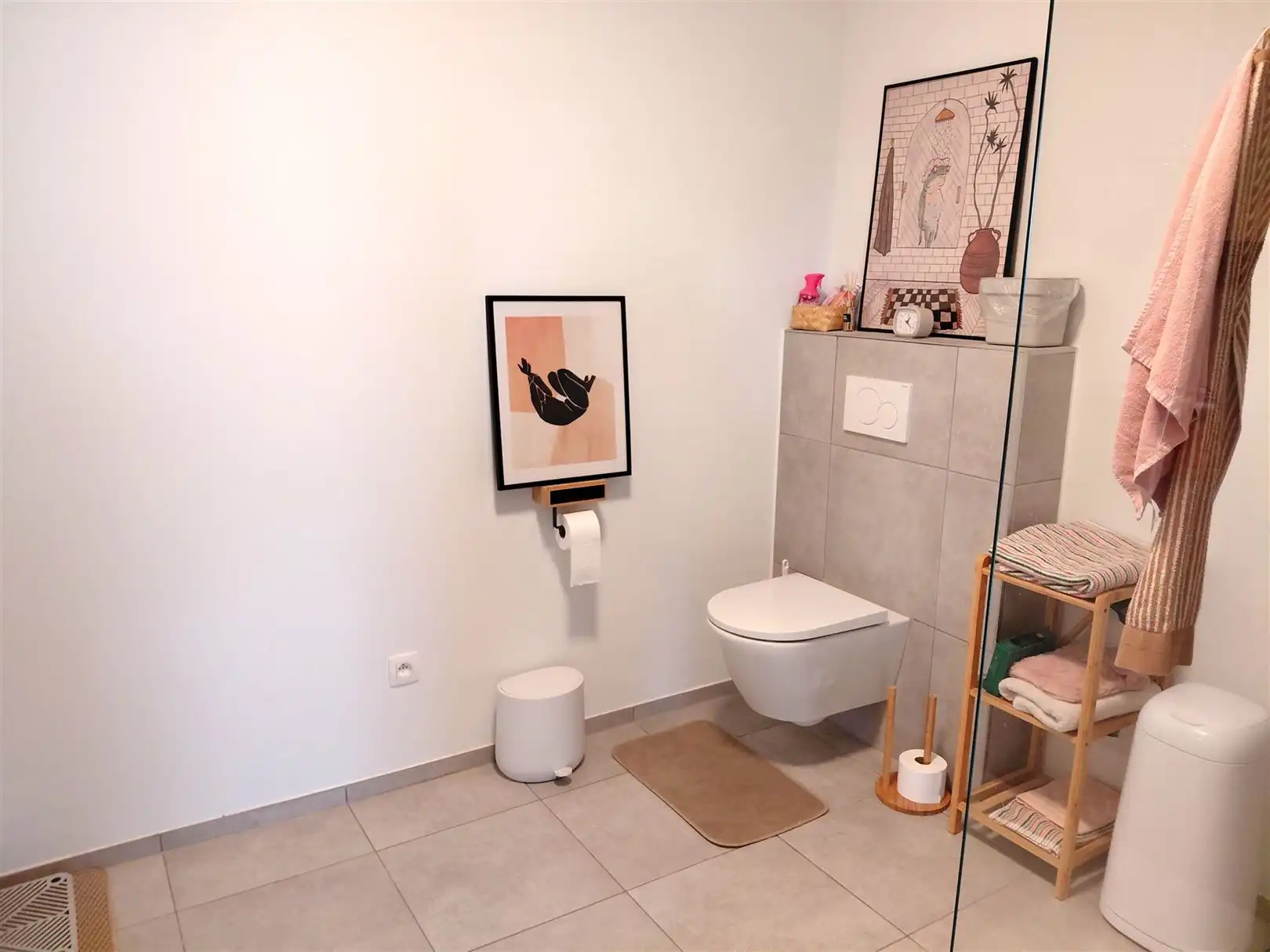TE HUUR: Recent appartement met 1 slaapkamer te Beverlo! foto 6