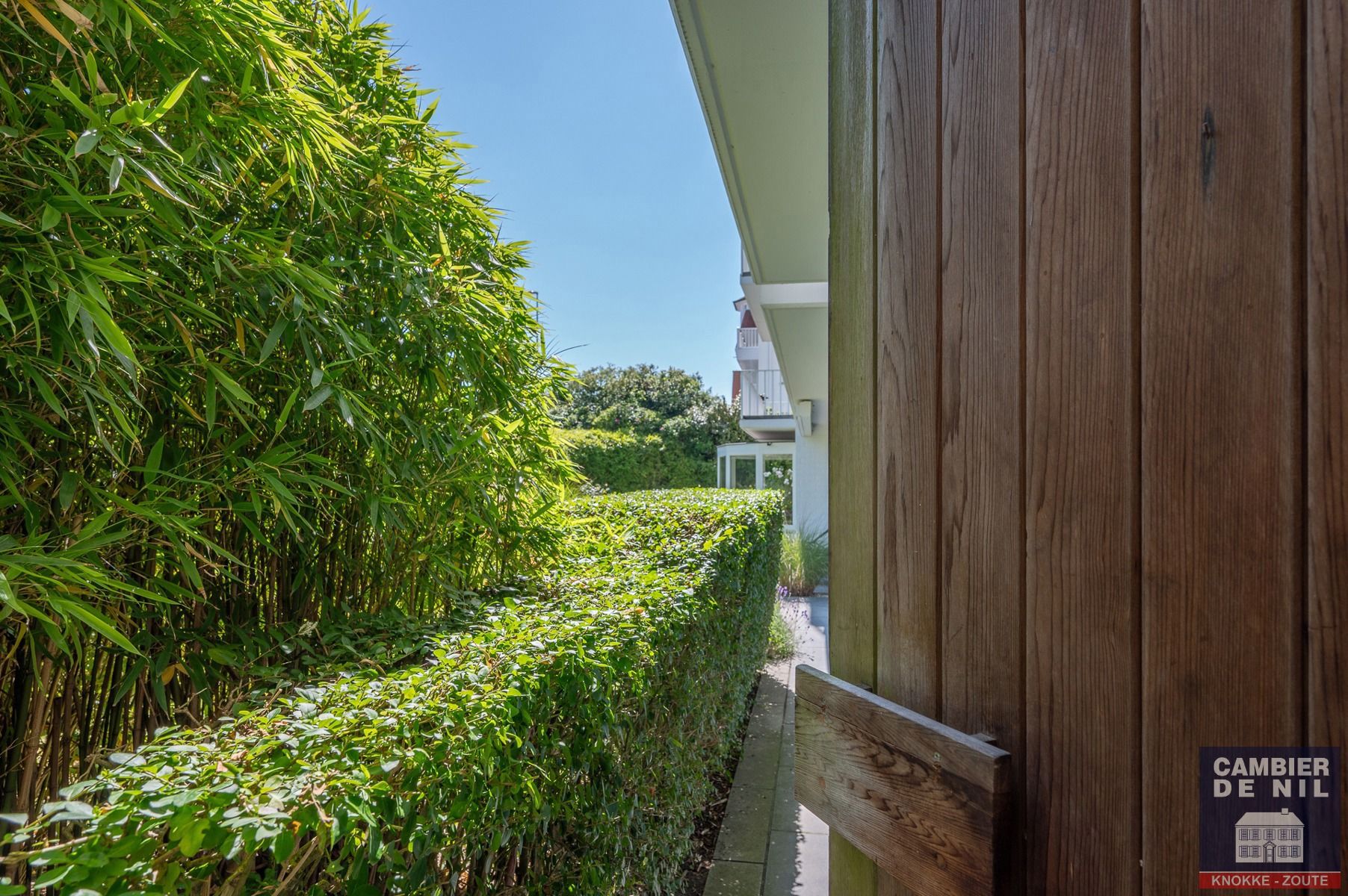 Prachtig hoekappartement met tuin in het Zoute foto 52