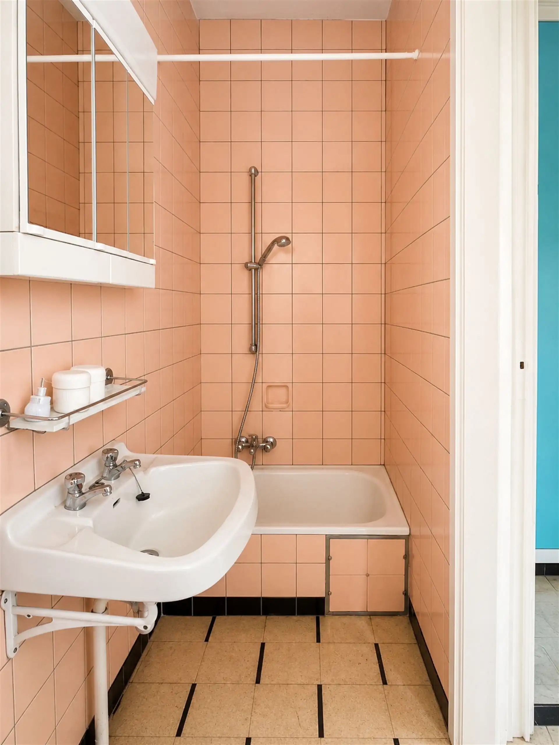 Te renoveren villa op een perceel van 2.059 m²! foto 9