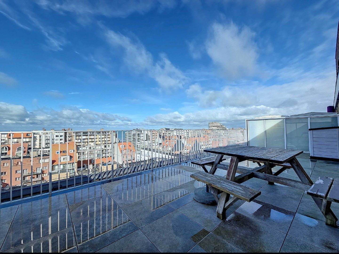 Penthouse met uniek terras foto 8