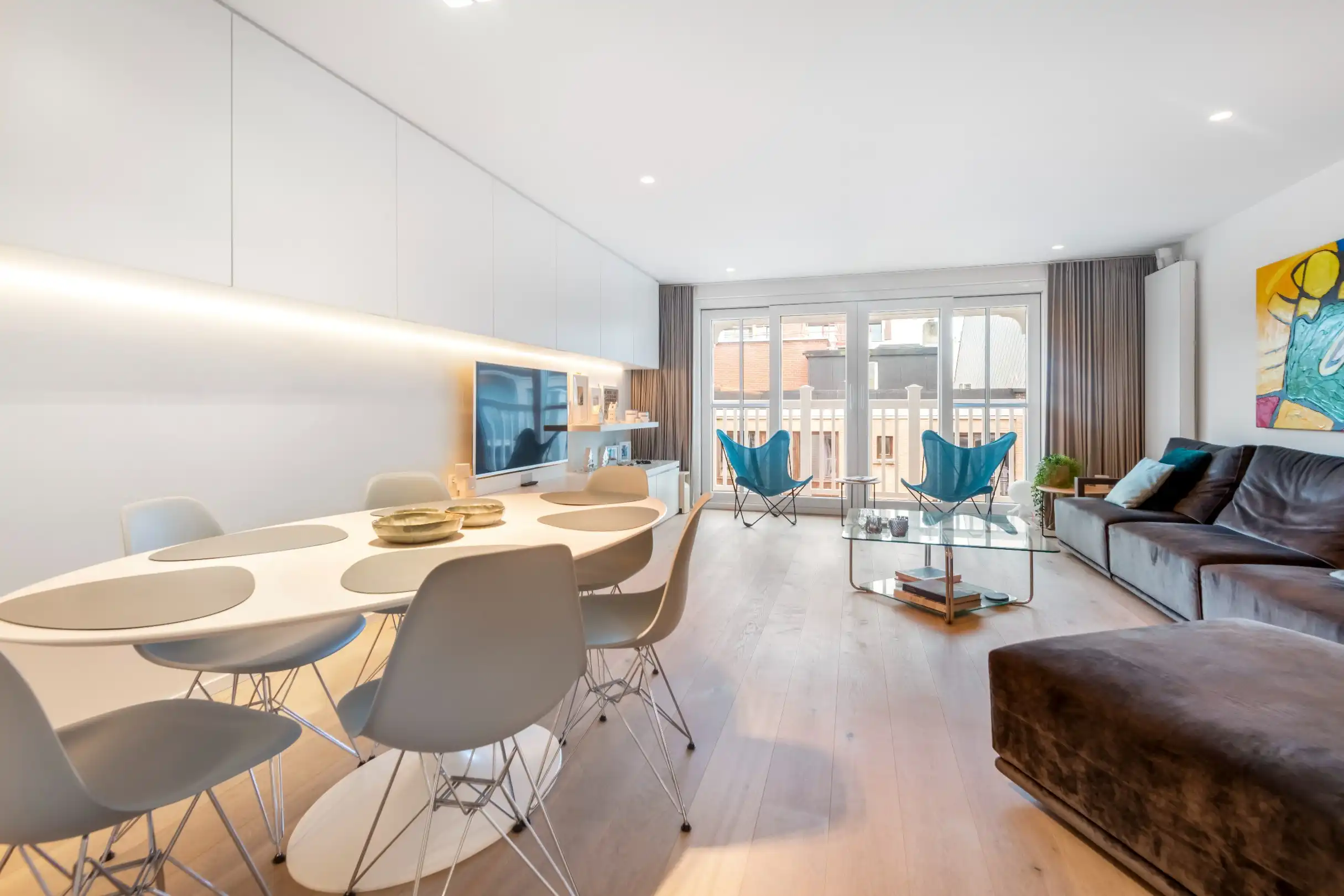 Heel mooi  luxueus afgewerkt appartement gelegen in de Kustlaan vlakbij de Zeedijk en het Driehoeksplein. foto 4
