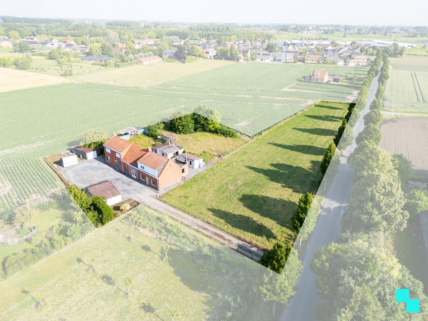 Landelijk te renoveren woning met verzichten foto 3