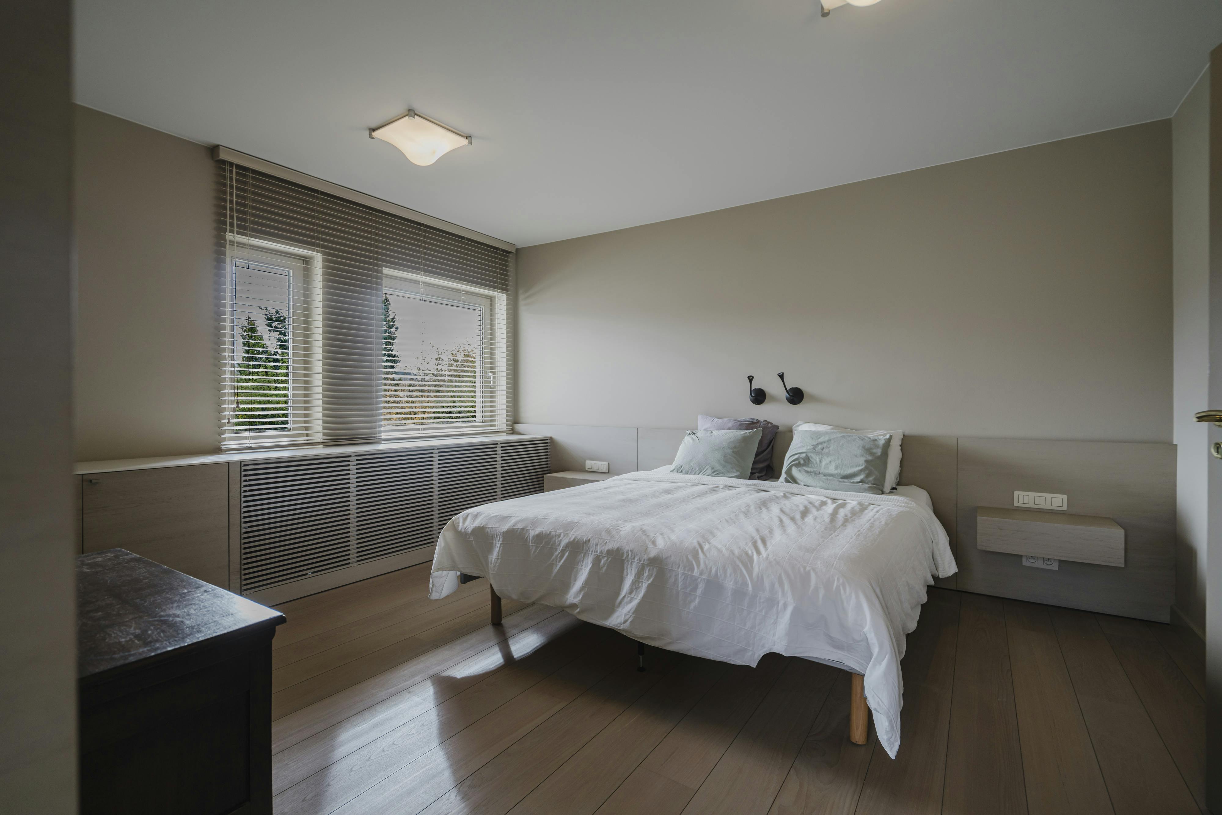 Ruime, gerenoveerde villa op 1327 m² met zuidgerichte tuin in rustige villawijk foto 20